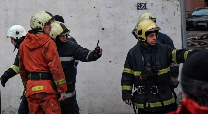 Пожарникарите и спасителите с позиция за работното време на служителите в МВР