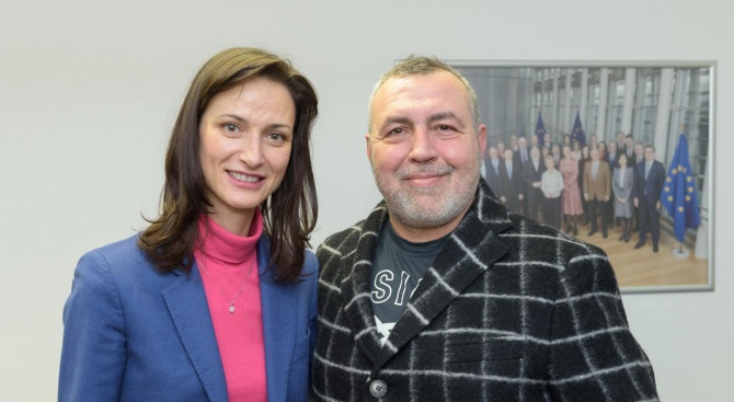 Христо Мутафчиев се срещна с еврокомисаря Мария Габриел