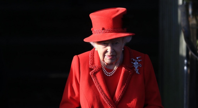 Британската кралица одобри законопроекта за Брекзит