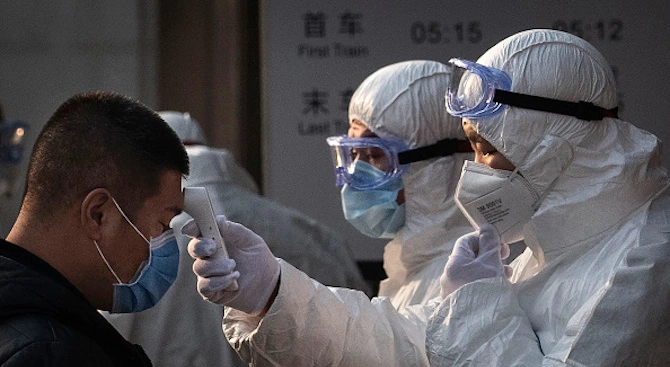 Китай съобщи за 9692 потвърдени случая на заразяване с коронавируса