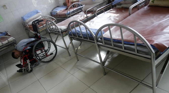 Момче с церебрална парализа беше открито мъртво в Китай след