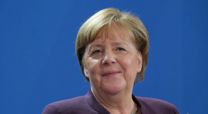 Канцлерът на Германия Ангела МеркелАнгела Меркел германски политик канцлер