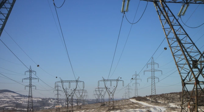 ЧЕЗ Разпределение България възстанови електрозахранването на всички населени места от