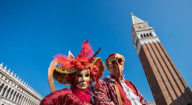 На пресконференция по повод началото на карнавала във Венеция кметът
