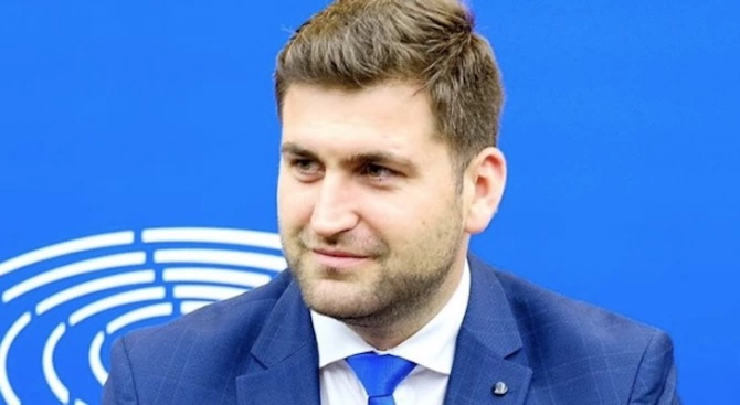 Евродепутатът от ГЕРБ ЕНП Андрей НоваковАндрей Новаков е български политик