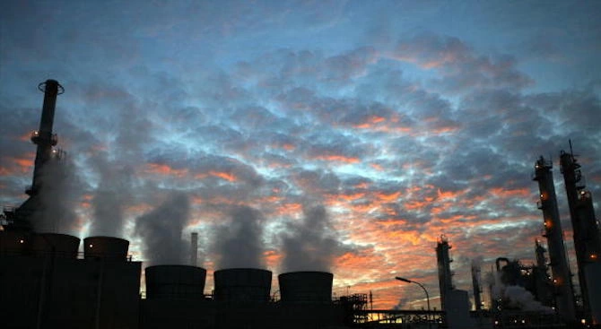 Глобалната стойност на замърсяването на въздуха от фосилни горива е