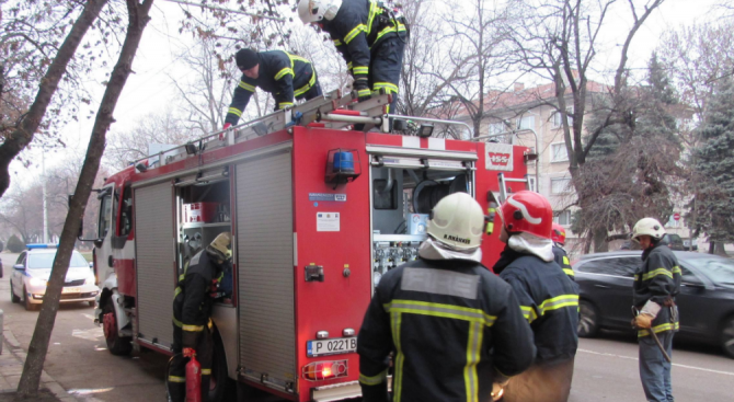 Фалшив сигнал за подпалено заведение в Русе вдигна пожарникари на крак 