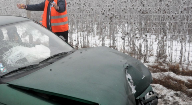 Катастрофа на АМ “Марица“, двама души са ранени 