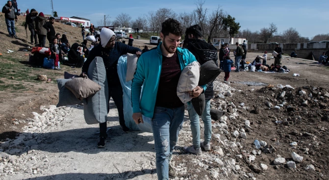 След опита на над 24 хиляди мигранти да преминат гръцко турската