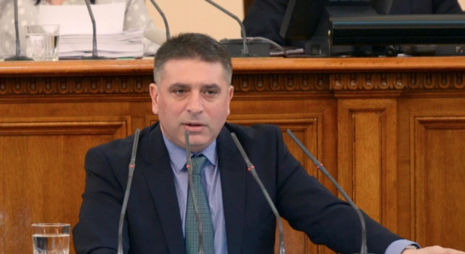 Правосъдният министър Данаил КириловДанаил Кирилов е роден на 25 юни