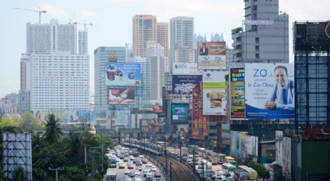 Филипините поставят столицата Манила под карантина