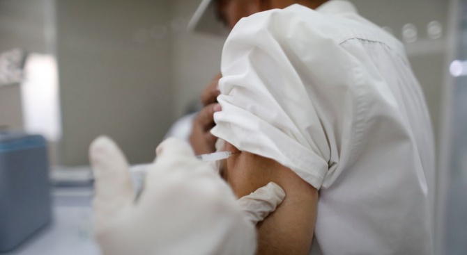 В САЩ започна първото клинично изпитание на ваксина срещу коронавируса