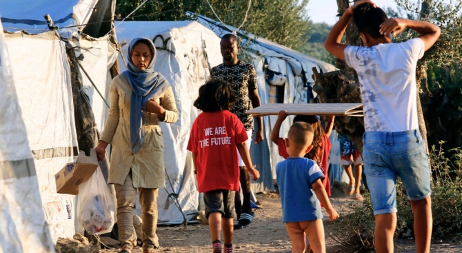 Мерки за изолация на мигрантите в гръцките лагери