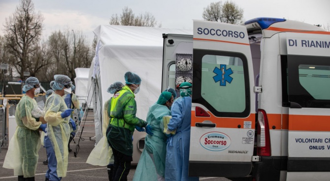 В Италия смъртните случаи заради новия коронавирус продължават да нарастват
