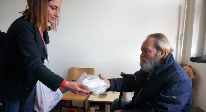 Кризисният център за бездомни в София няма да осъществява нов