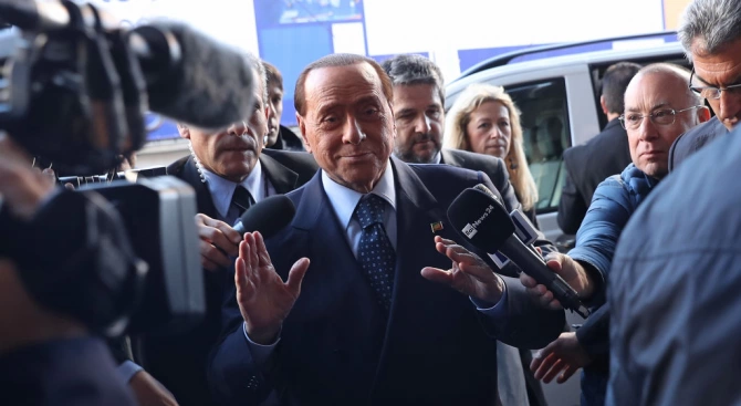 Бившият премиер и милиардер Силвио БерлускониСилвио Берлускони италиански политик