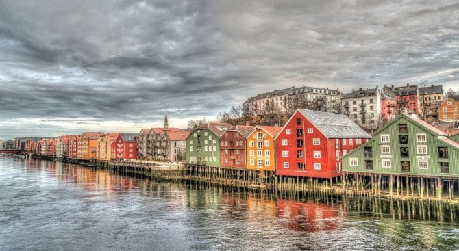  Норвегия удължи до 13 април ограничаващите си ограничения за преодоляване на епидемията от ковид 