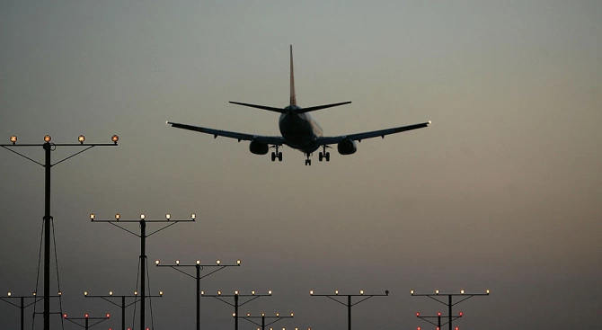 Ковид 19 може да лиши световния въздушен транспорт от приходи на