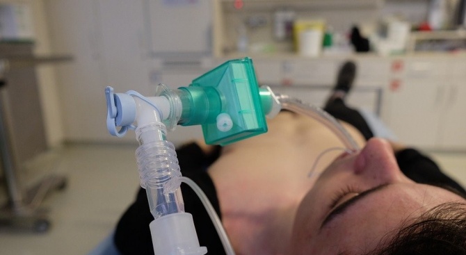  Европейска комисия основава стратегически запас за дихателни апарати 