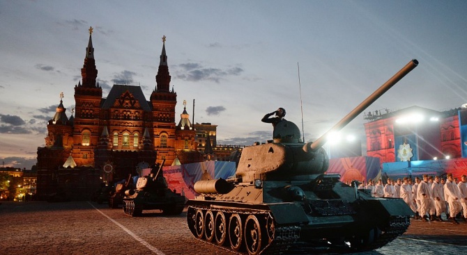  Ветерани приканиха Путин да отсрочи военния церемониал на 9 май 