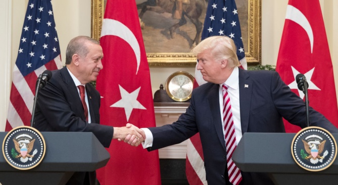 Президентите на Турция Реджеп Тайип Ердоган и на САЩ Доналд