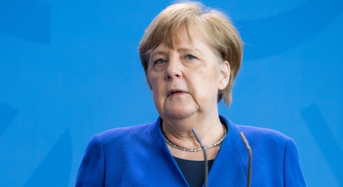Ангела Меркел призова днес китайското правителство да бъде възможно по-прозрачно