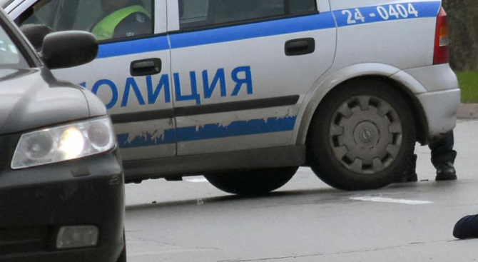 Мъж е прегазен на булевард в София