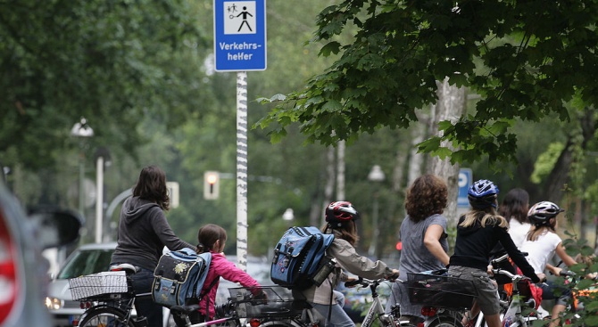 Властите на германската столица заделят временни допълнителни велоалеи в отговор