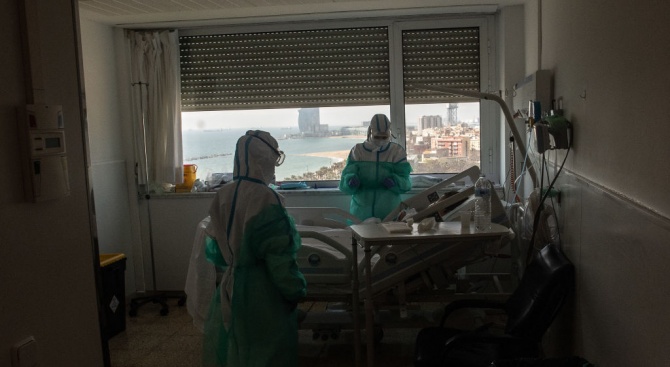 Броят на жертвите на коронавируса в Испания за последното денонощие