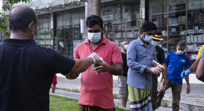 Броят на потвърдените нови случаи на коронавирус в Индия нарасна
