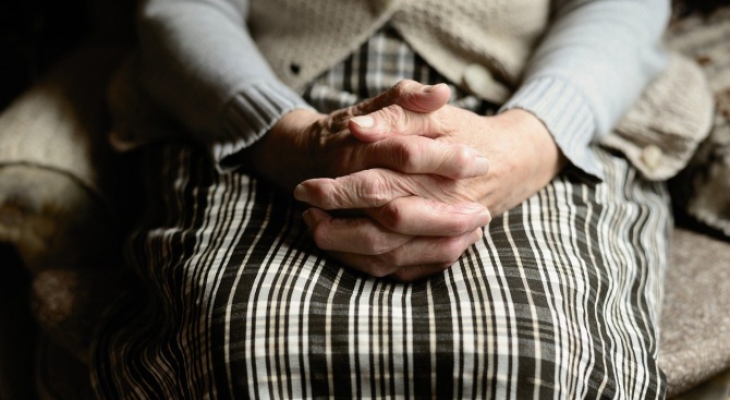 84-годишна жена от Смолян с хипертония, диабет и сърдечна недостатъчност