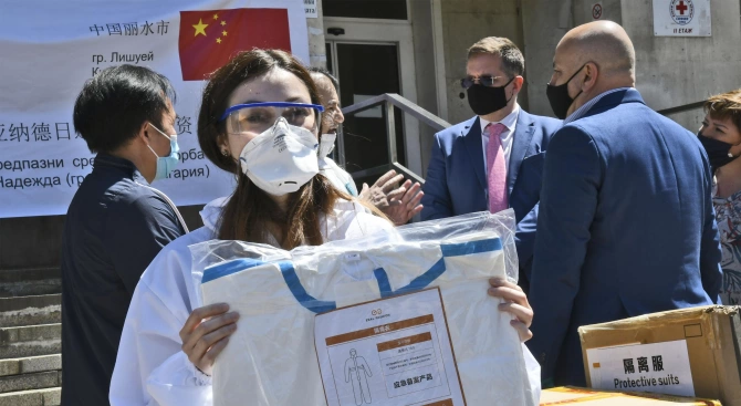 Столичната Втора градска болница получи дарение от китайския град Лишуй