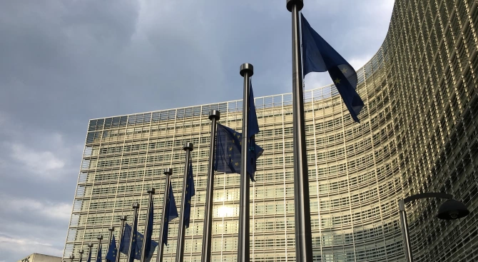 Европейската комисия съобщи днес че открива нова наказателна процедура срещу