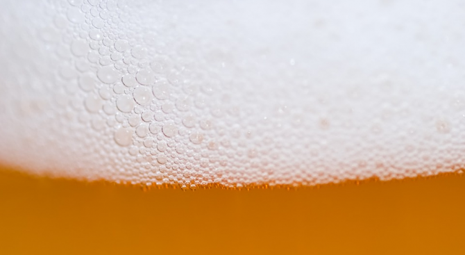  Изхвърлят 10 милиона литра бира във Франция поради карантината 