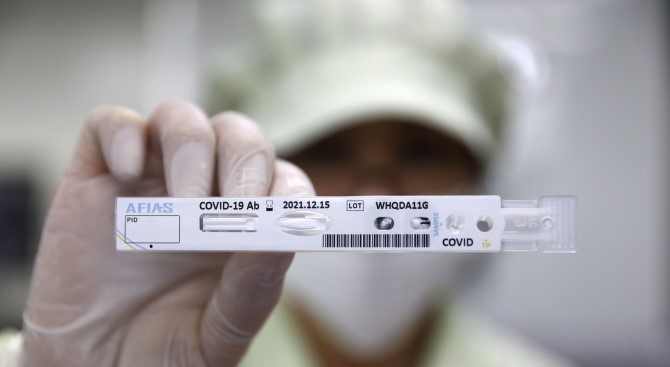 Броят на жертвите на коронавируса в Обединеното кралство надхвърли 33