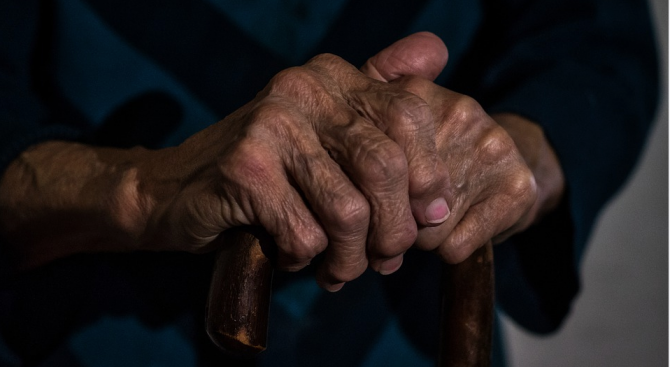  Южнокорейски медици излекуваха 104-годишна пациентка с COVID-19 