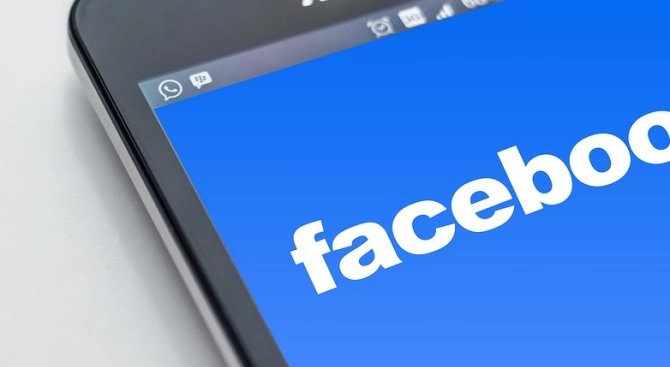Фейсбук Facebook се е съгласил да плати 52 млн долара