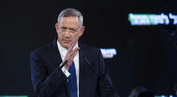 Председателят на израелския парламент Бени Ганц подаде оставка от поста