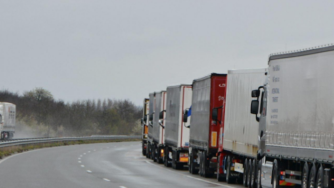 От 25 май отпада карантината при вход у нас на българските шофьори на камиони