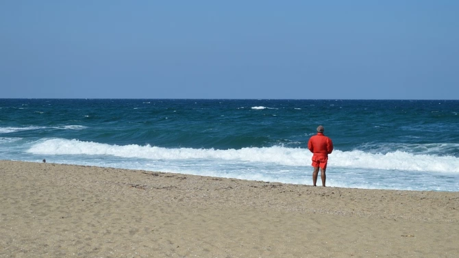 Търсят се спасители за неохраняеми плажове по Добруджанското Черноморие през
