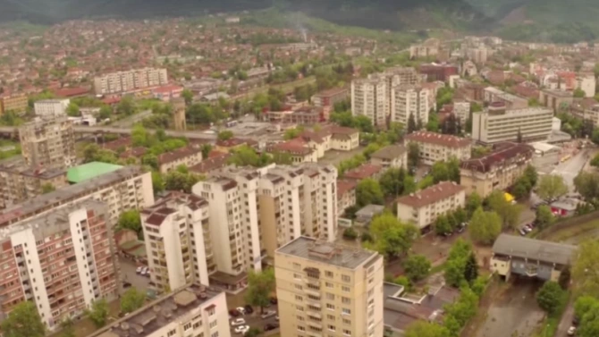 Община Перник подготви видео в което големият приятел на града