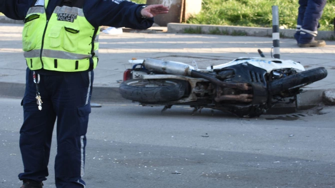 Мотоциклетист пострада при катастрофа в Плевен Това съобщиха от ОДМВР Плевен