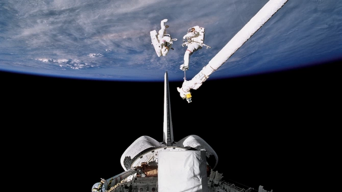 НАСА е готова с червения килим на Международната космическа станция