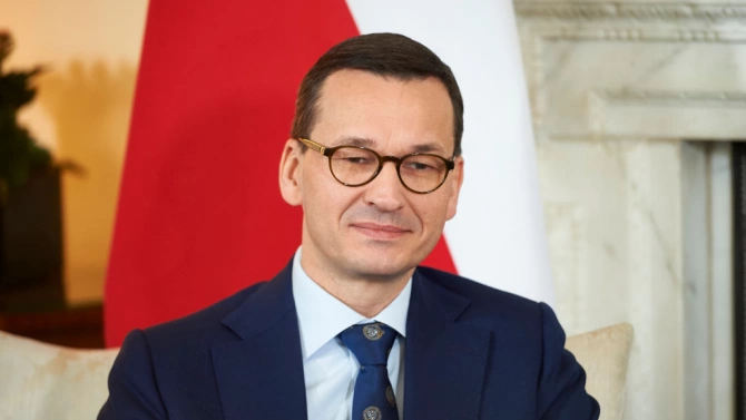 Полското правителство спечели парламентарния вот на доверие поискан по рано днес