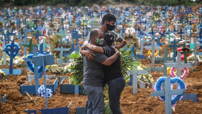  Бразилия записва 32 091 нови случая на ковид и 1272 умряли през последното денонощие 