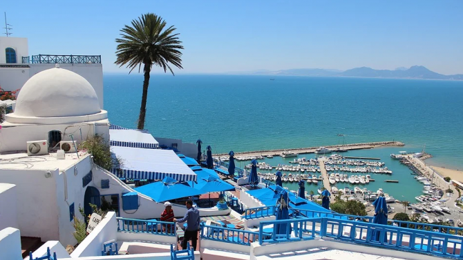 Тунис очаква над 2 милиарда долара загуби за туризма заради пандемията