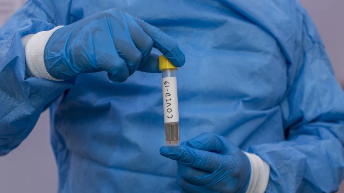 Още 30 нови положителни проби за коронавирус са установени в