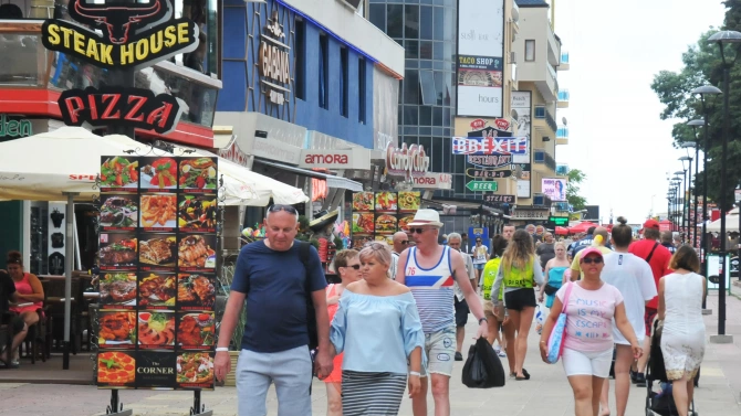 Продължават интензивните разговори за привличане на чуждестранни туристи в България
