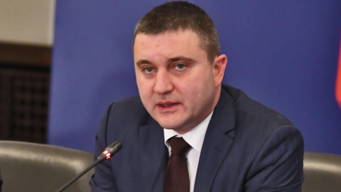 Владислав Горанов: Наивно е да се мисли, че ГЕРБ може да има друг лидер