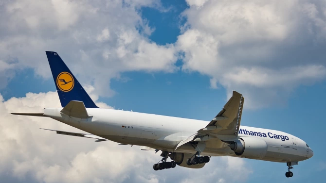 Немският авиопревозвач Луфтханза Deutsche Lufthansa заяви че се стреми да